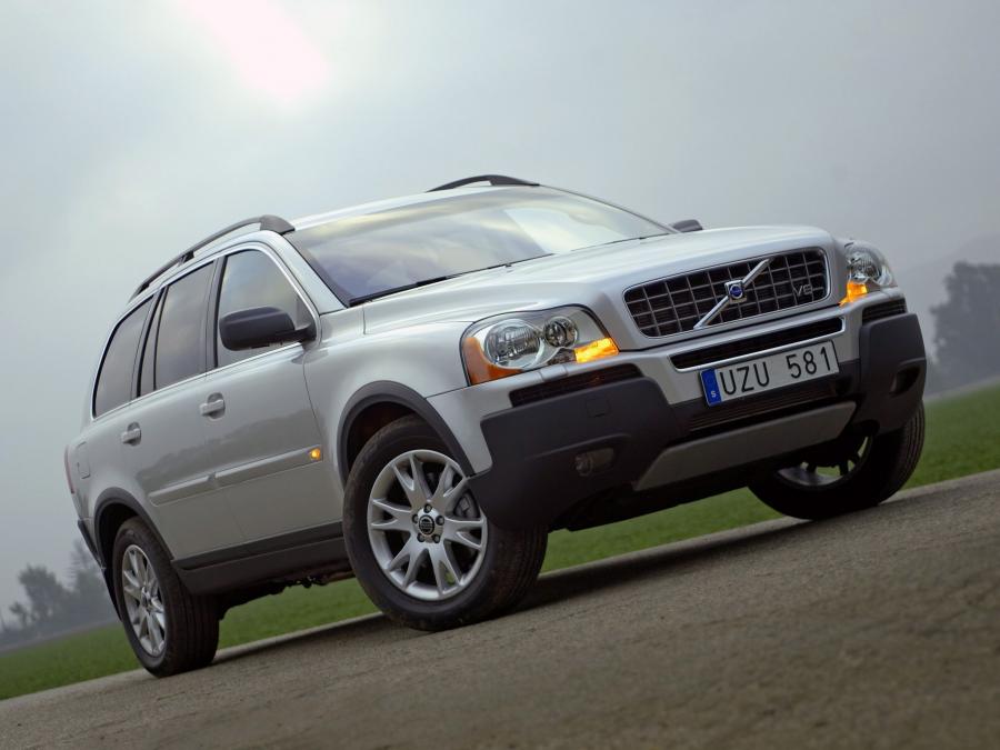  Volvo XC90 V8 2005 года  (фото 6 из 29)